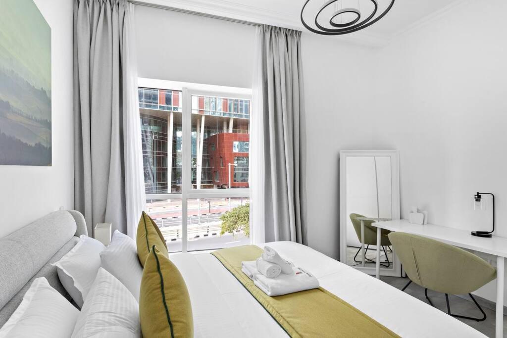 Stonetree - Stylish With Amazing Building Facilities Apartment